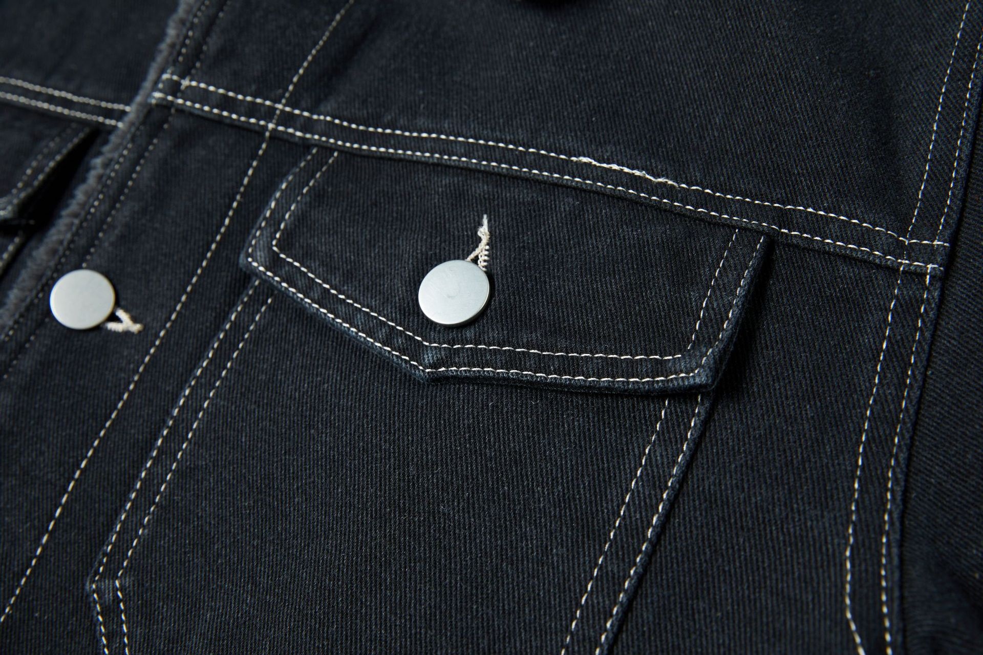 15261337 9e84 4ca9 8fa6 1f0412982c9d Trans