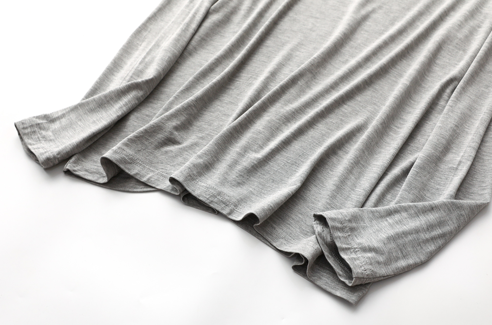 3bb29ad9 9326 403d B48b D14da2a26de2